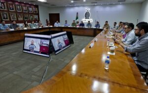 Gobernadora Yeraldine evalúa avances y acciones con su gabinete de gobierno