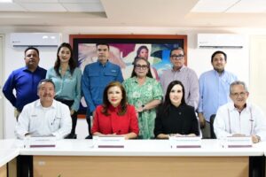 Avalan más de mil centros de canje para útiles y uniformes
